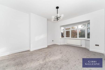 5 bedroom semi-detached house to rent - Photo 4