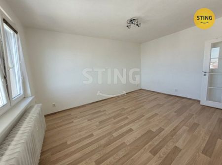 Pronájem bytu 1+1 31 m² - Photo 2