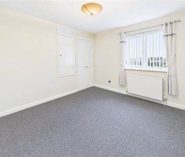 2 bedroom end of terrace house to rent - Photo 5