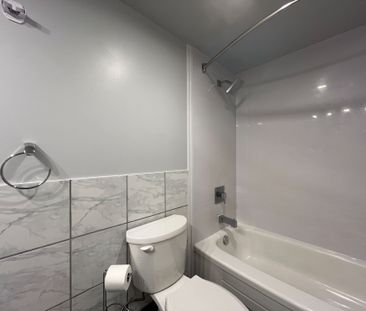 For Lease - 300 Webb Drive Unit# 1007, Mississauga, Ontario - Photo 5