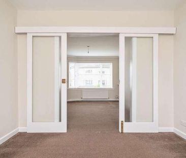 Duart Drive, Elderslie, PA5 - Photo 6