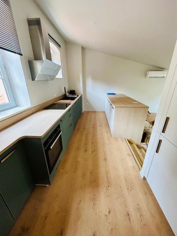 CLERMONT CENTRE superbe appartement meublé type loft - Photo 2