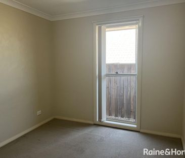Low Maintenance Home - Photo 3