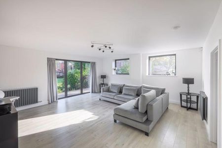 4 bedroom cottage to rent - Photo 2