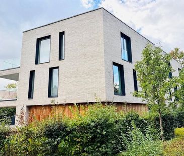 Appartement te huur in Sint-Lambrechts-Woluwe voor € 1.860 met 2 slaapkamers - foto 1
