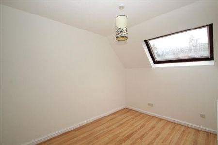3 bedroom house to rent - Photo 3