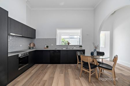 207 Nicholson Street, Abbotsford VIC 3067 - House For Rent | Domain - Photo 4