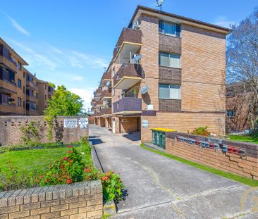 Well Presented 2 Bedroom Unit, Located in Fairfield! - Photo 6