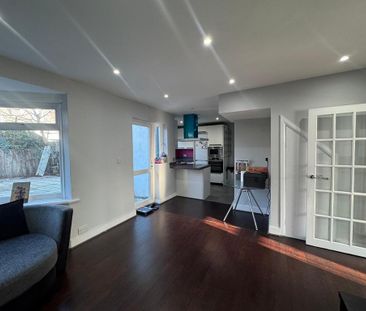 5 bedroom terraced house to rent - Photo 4