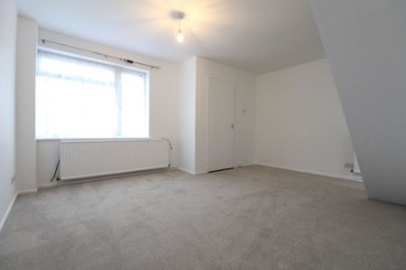 Turners Way, Burgess Hill, RH15 - Photo 5