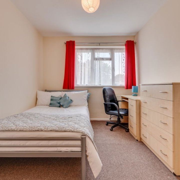 £659 p/w (£2,856 pcm) - Photo 1