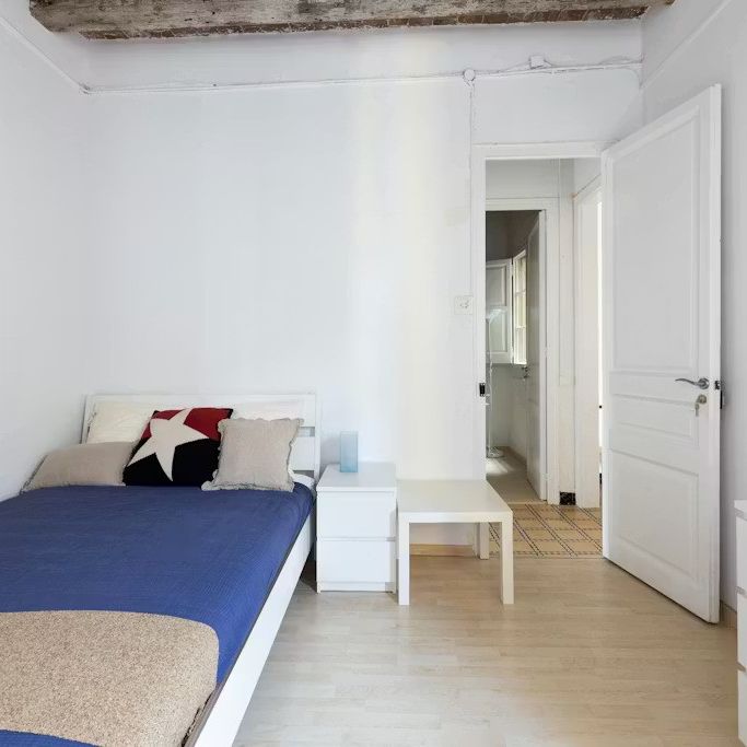 Carrer de Gombau, Barcelona, Catalonia 08003 - Photo 1