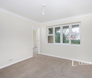 3 bedroom detached house to rent - Photo 5