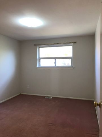 For Lease - 12 Painswick Crescent, Toronto, Ontario - Photo 5