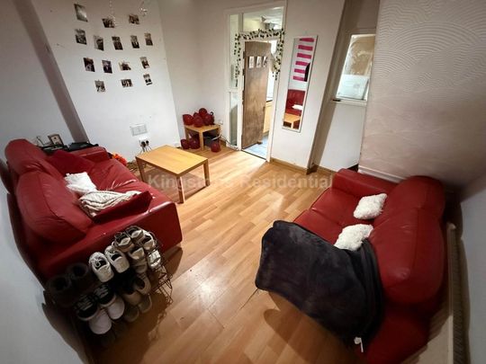 3 bedroom terraced house to rent - Photo 1