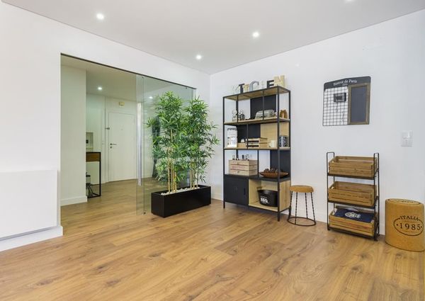 3 Bedroom Apartment with a view, Areeiro, Lisboa