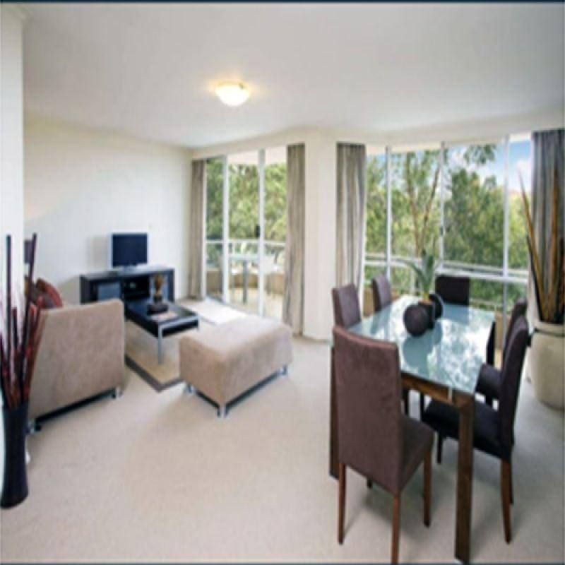 Spacious 2 bedroom North Facing Security Apartment - Photo 1