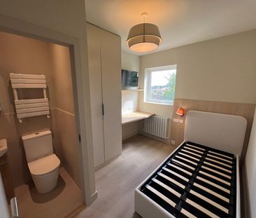Room in a Shared House, Milton Road, LU1 - Photo 3