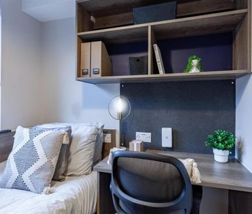 1 bedroom in a flat share to rent - Photo 4