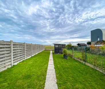 Gerenoveerde rijwoning te huur op 273m² met 3 slaapkamers te Adinke... - Foto 2