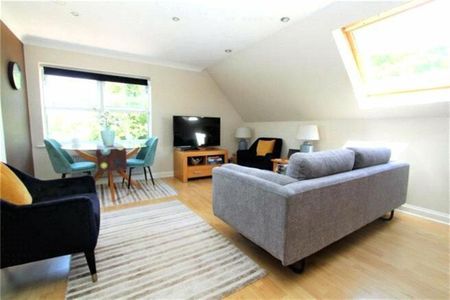 Winchester Road, Southampton, Hampshire, SO16 - Photo 5