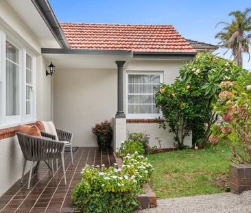 Traditional Charm - Ideal Family Home - Photo 6