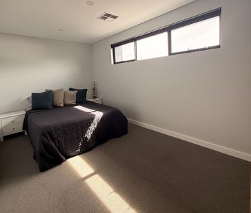 North Perth - Photo 5