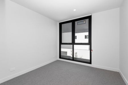 Thinking of selling? Contact our agent - Photo 2