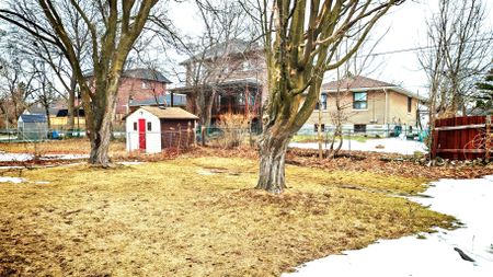 For Lease - 27 Sussex Avenue Unit# Basement, Richmond Hill, Ontario - Photo 5