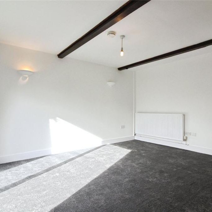 2 bedroom bungalow to rent - Photo 1