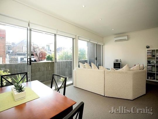 4/272 Albert Street, Brunswick - Photo 1