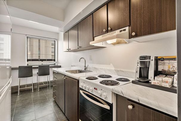 25 Cartier Street, Centretown, Ottawa, ON - Photo 1