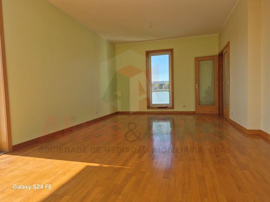 Apartamento T2 em Porto - Foto 1