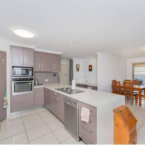 Quiet Location in Gracemere - Photo 2
