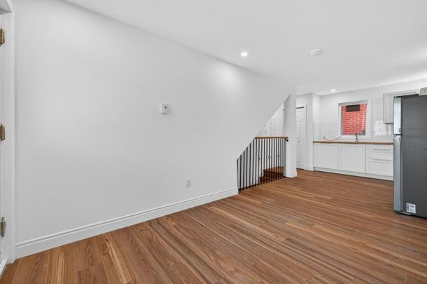 Appartement à louer - Gatineau (Hull) (Île de Hull) Appartement à louer - Gatineau (Hull) (Île de Hull) - Photo 1