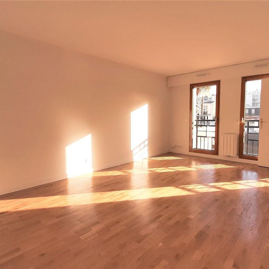 location Appartement T1 DE 30.75m² À PARIS - Photo 1