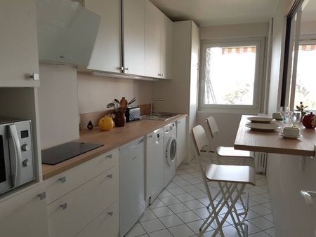 Très Calme T3 Meublé 64m2, Nantes Canclaux, Balcon - Photo 5