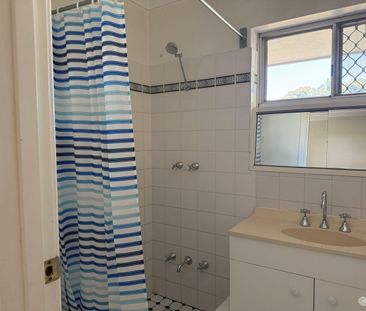 83B Safety Bay Road, Shoalwater, WA 6169 - Photo 3