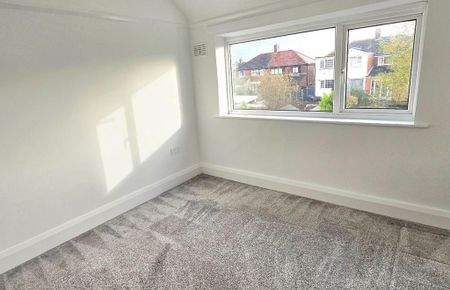 3 bedroom semi-detached house to rent - Photo 4