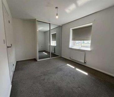 Lakeside North, Scunthorpe, DN16 - Photo 1