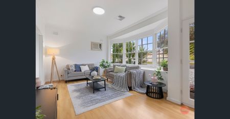 UPDATED 3 BEDROOM BEAUTY - Photo 2