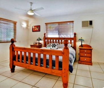 Large Family Home Minutes to Excellent Schools. - Photo 4