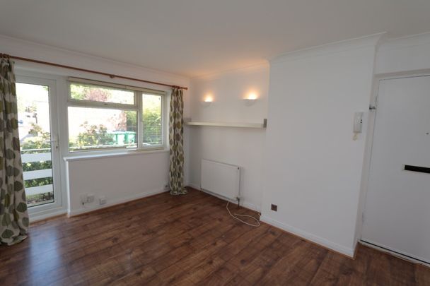 Surbiton Court, Surbiton - 1 bedroomProperty for lettings - Seymours - Photo 1