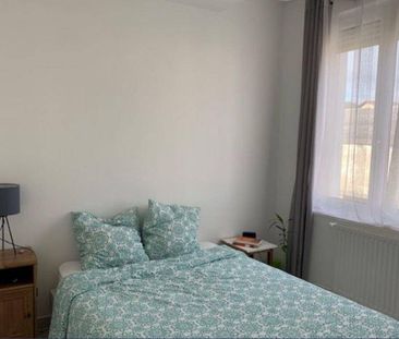 Location appartement 3 pièces 48.3 m² à Sainte-Colombe (69560) 4 - Photo 1