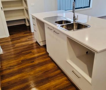 A Stunning Metricon Home Designed for Contemporary Living - Photo 2