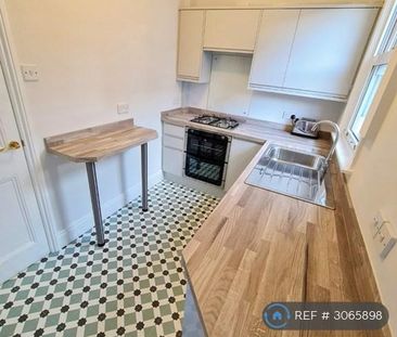 2 bedroom terraced house to rent - Photo 6