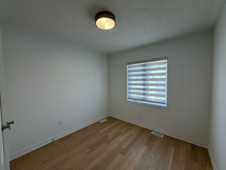 For Lease - 120 Avani Avenue, Markham, Ontario - Photo 5