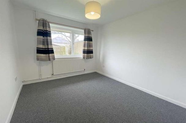 Malines Avenue, Peacehaven, BN10 - Photo 1