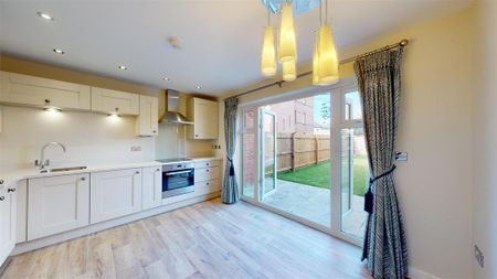 2 bedroom terraced house to rent - Photo 5