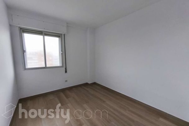 Piso de alquiler en Calle de Lima, ., La Avanzada - La Cueva - Photo 1